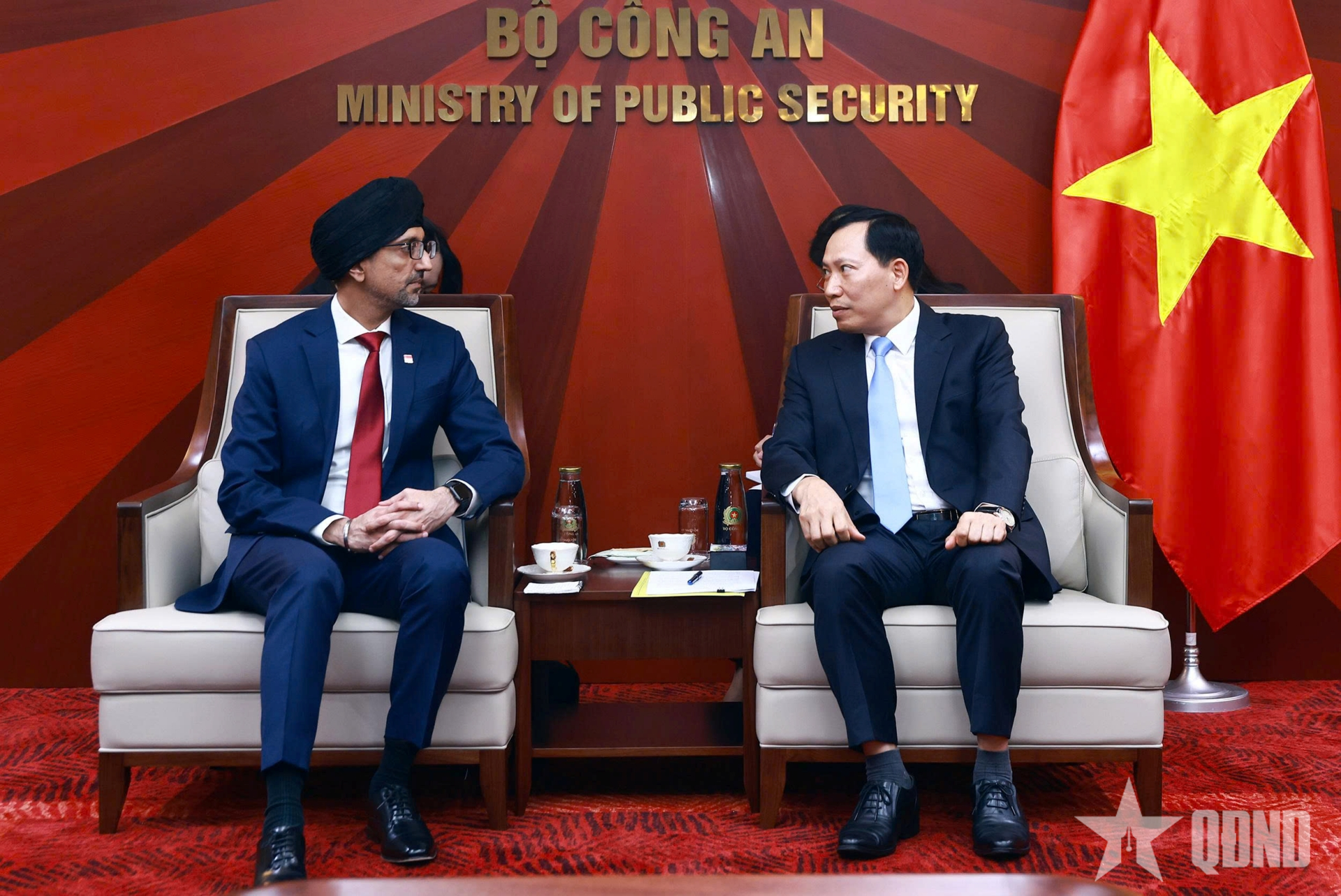 Thúc đẩy hợp tác an ninh, chuyển đổi số giữa Việt Nam và Singapore